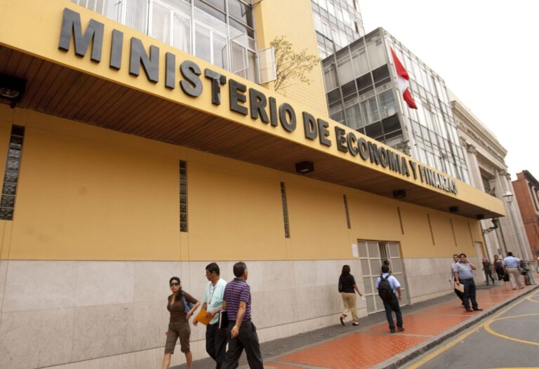 Reforma tributaria: 5 Propuestas de la Asociación de Contribuyentes